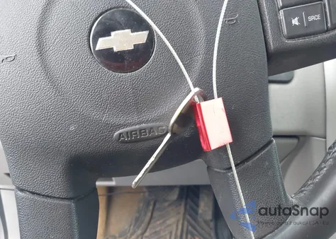 2005 Chevrolet Equinox Lt из США, поврежденный, VIN 2CNDL73F356135775